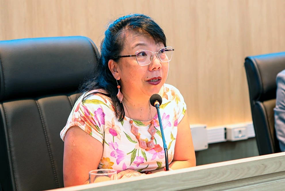 Foto institucional de Profa. Dra. Cintia Kimie Aihara Nicoletti